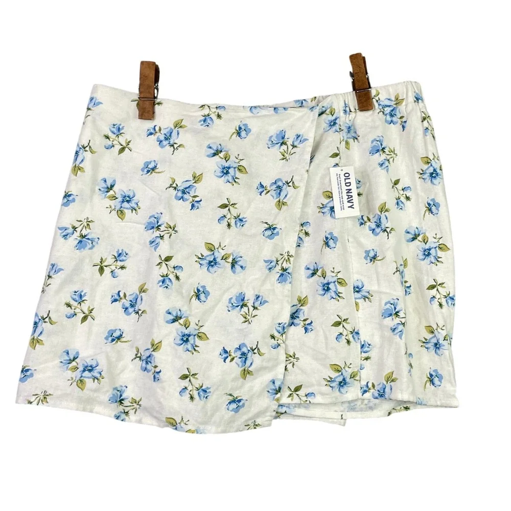 Old Navy Floral Skort Womens Medium White Blue Linen Blend Wrap Front Mini Skirt